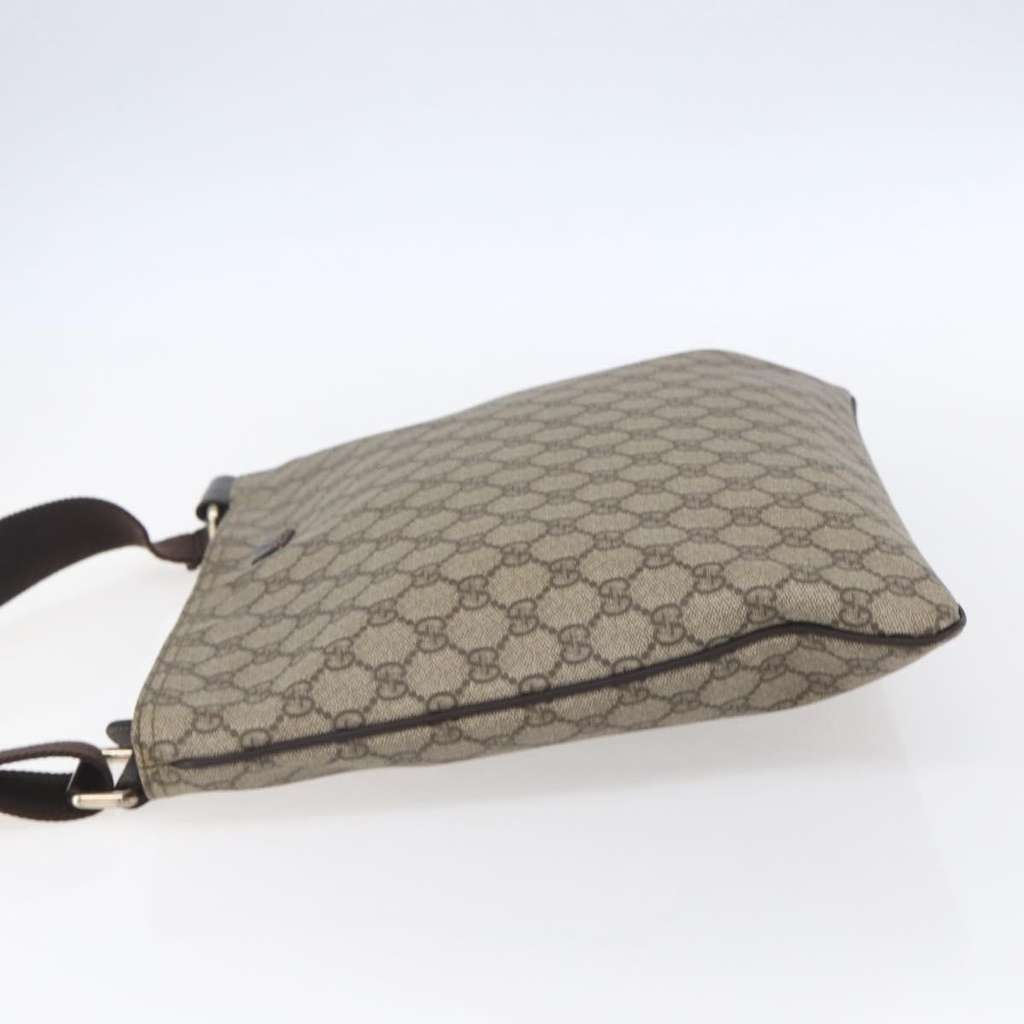 Gucci Zip Top Messenger Bag Beige Good condition - Inside View