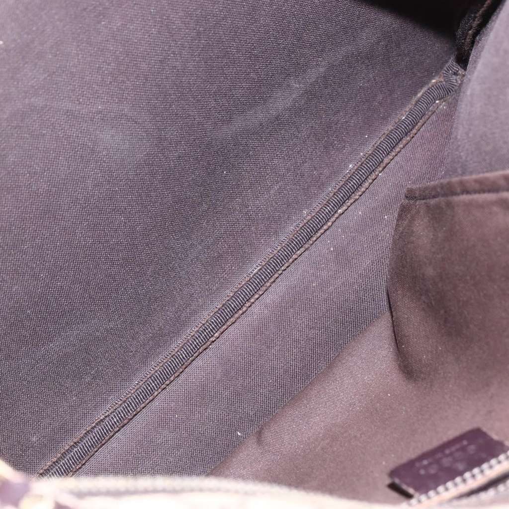 Gucci Zip Top Messenger Bag Beige Good condition - Box View