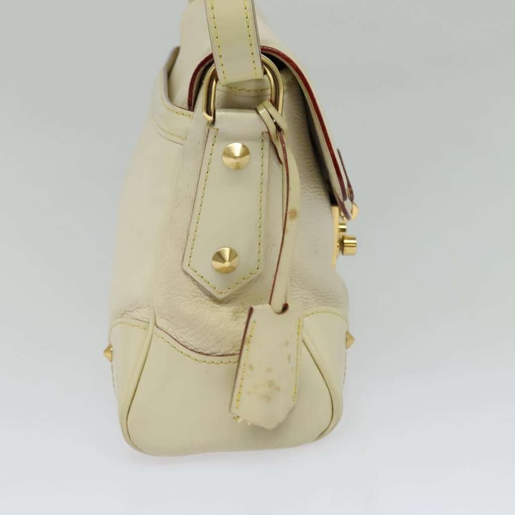 Louis Vuitton Suhali L'Essentiel Handbag White Leather Good condition - Inside View