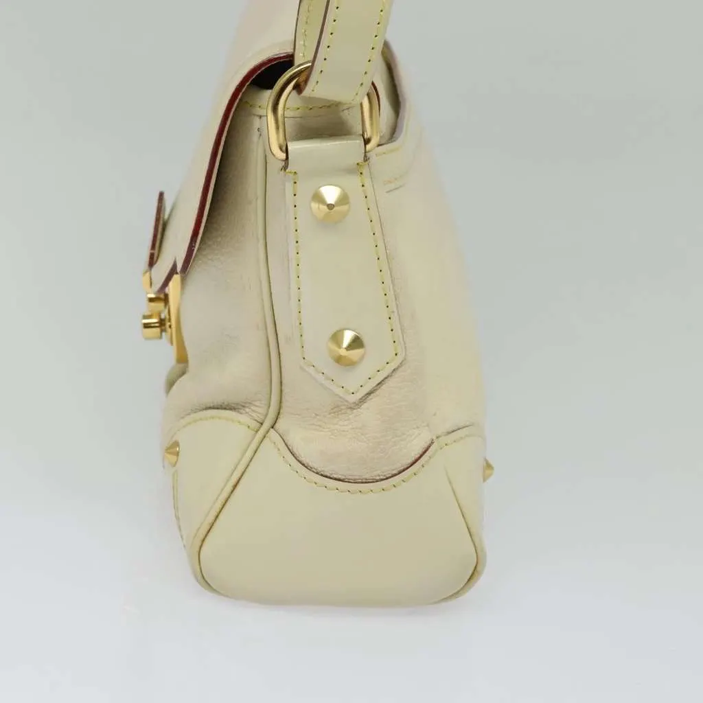 Louis Vuitton Suhali L'Essentiel Handbag White Leather Good - Model View