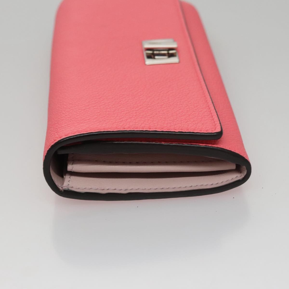 Fendi Peekaboo Wallet Pink Leather Good condition - Model View