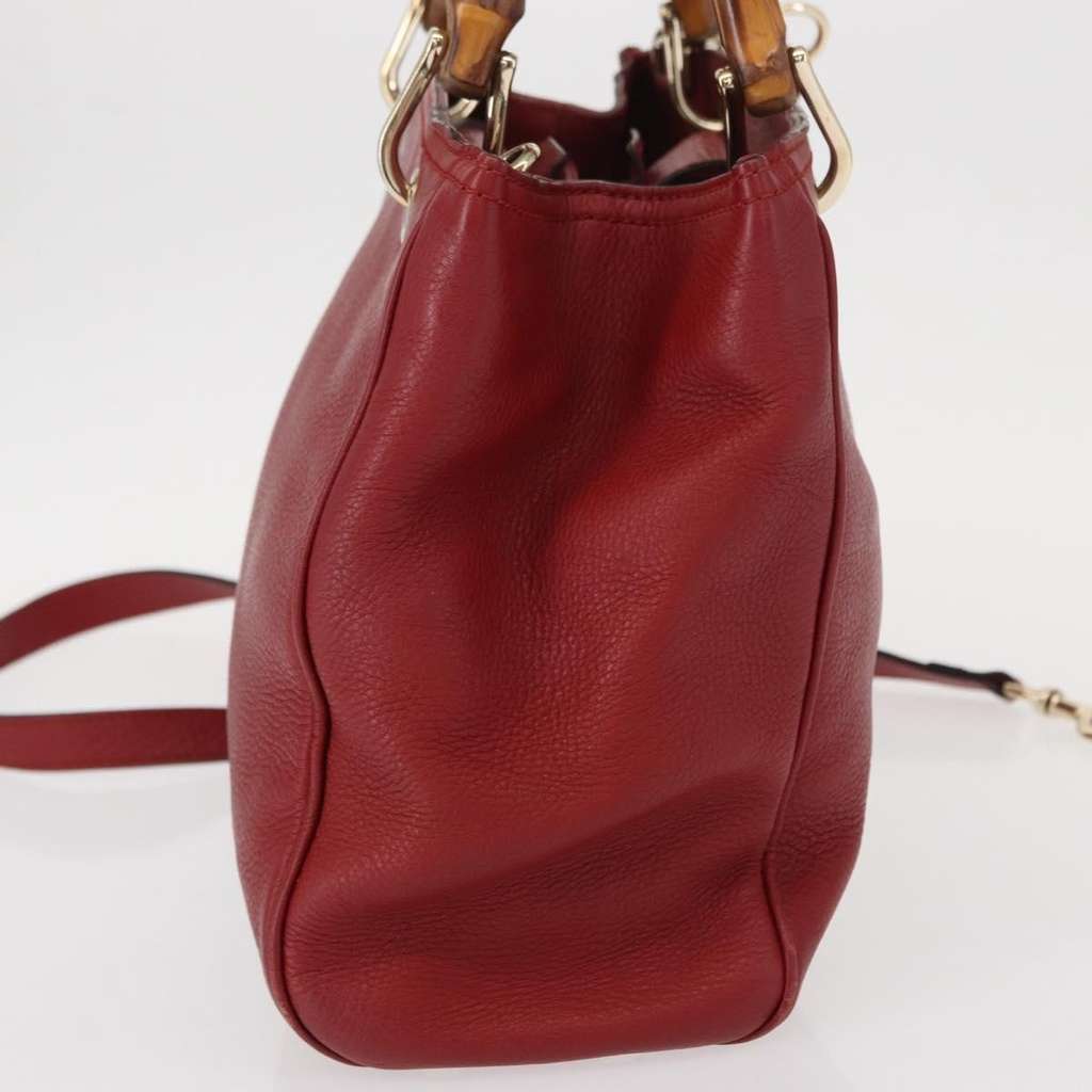 Gucci Bamboo Shopper Tote Red Leather Good condition - Model View
