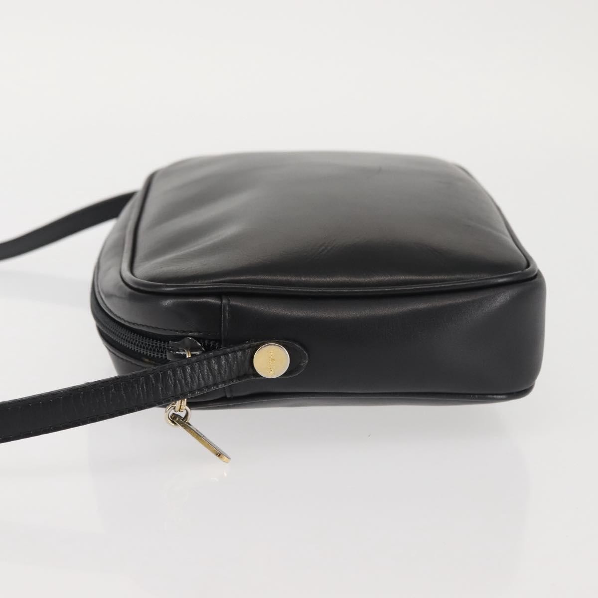 Salvatore Ferragamo Vala Shoulder Bag Black Leather Good condition - Model View