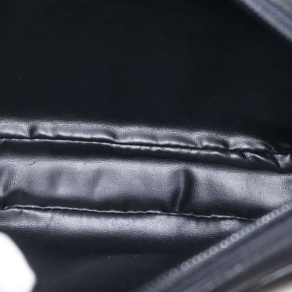 Salvatore Ferragamo Vala Shoulder Bag Black Leather Good condition - Box View