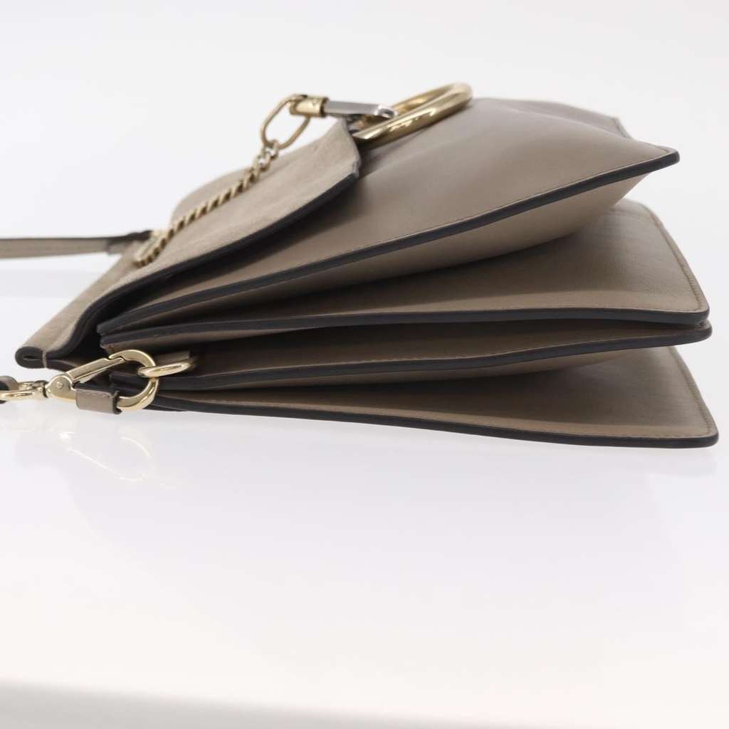 Chloe Faye Shoulder Bag Beige Suede Good condition - Model View