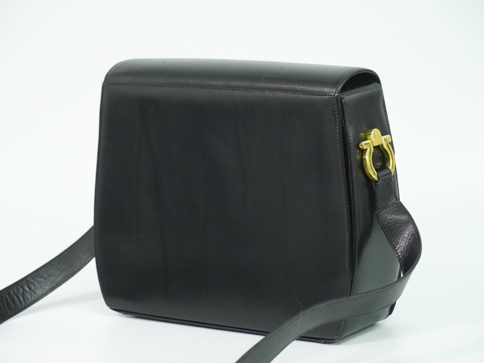 Salvatore Ferragamo Gancini Shoulder Bag Black Leather Good condition - Back View