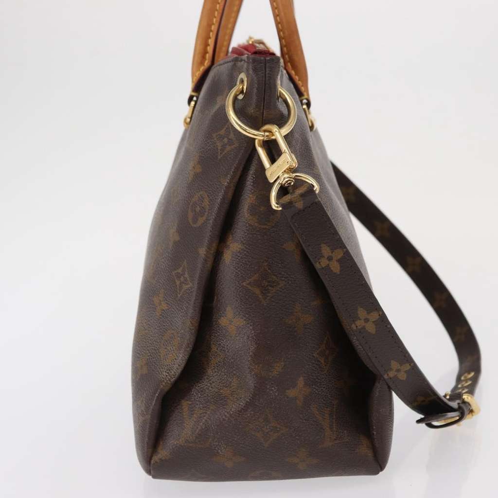 Louis Vuitton Pallas Tote Brown Canvas Good condition - Model View