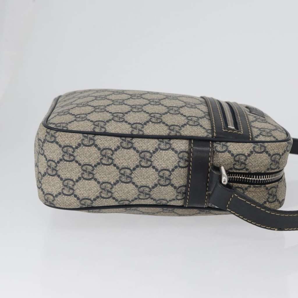 Gucci Front Zip Messenger Navy Canvas Good condition - Inside View