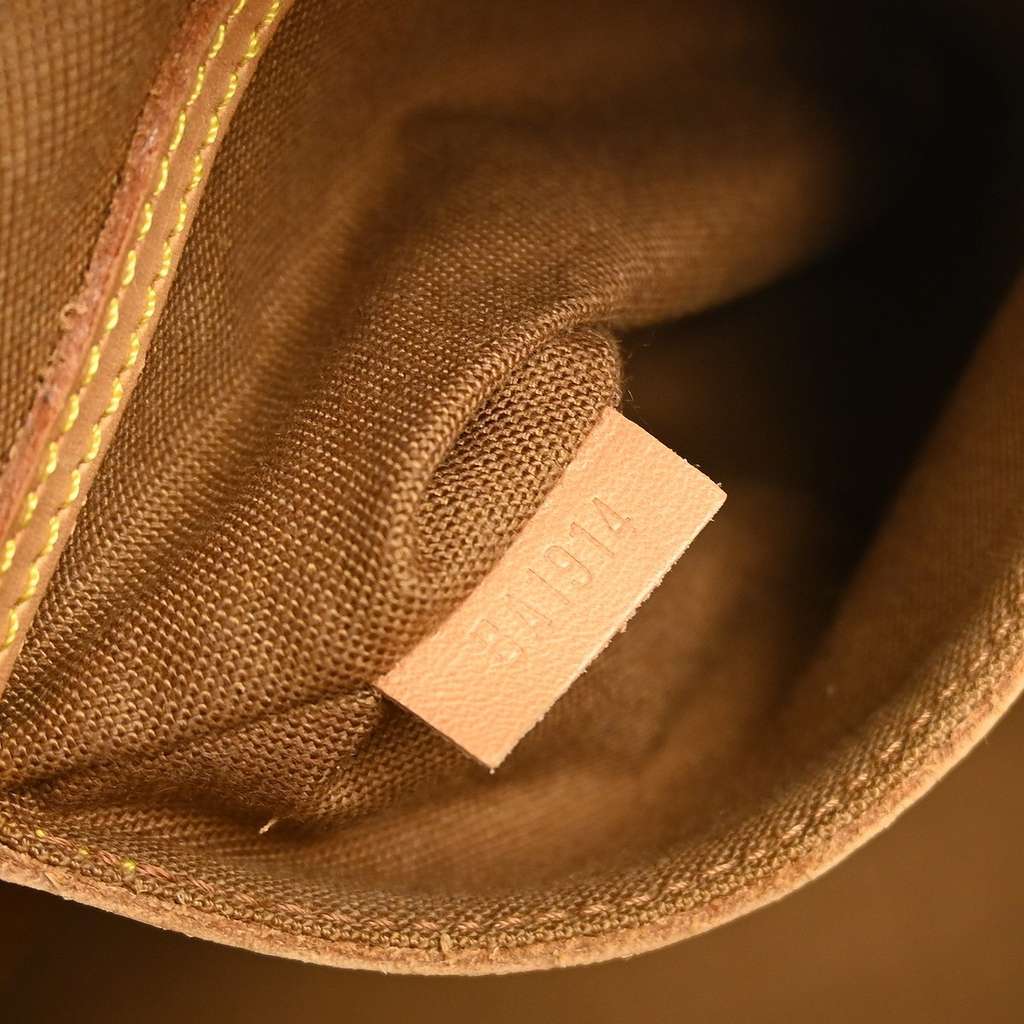 Louis Vuitton Alma Handbag Brown Canvas Fair condition - Box View