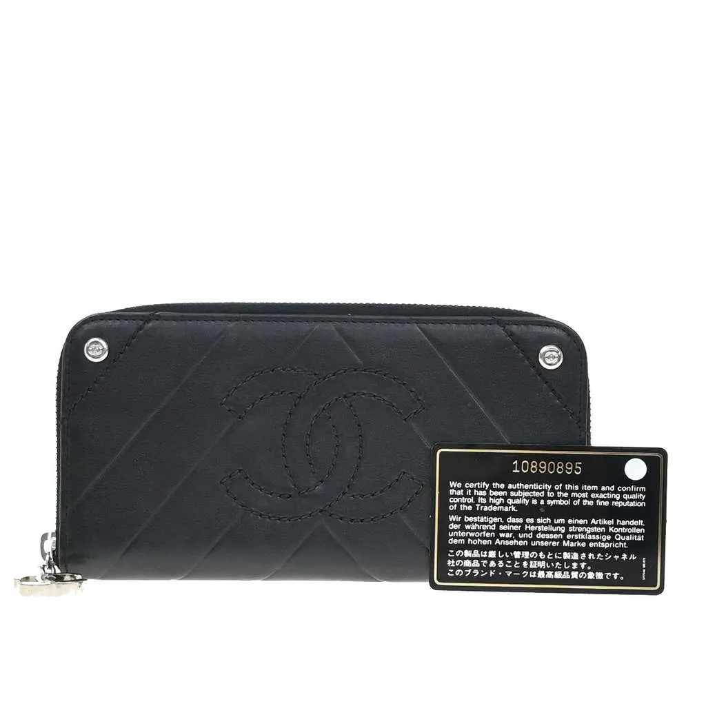 Chanel CC Charm Zip Around Wallet Black Leather Good - Front View