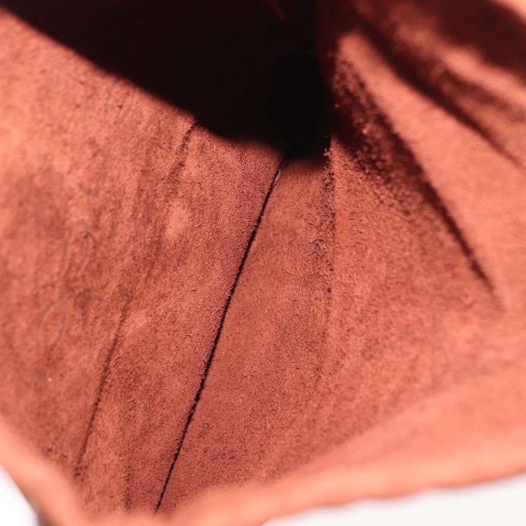 Gucci Pochette Brown Suede Good condition - Box View