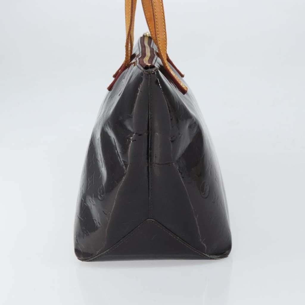 Louis Vuitton Bellevue Handbag Burgundy Fair condition - Model View