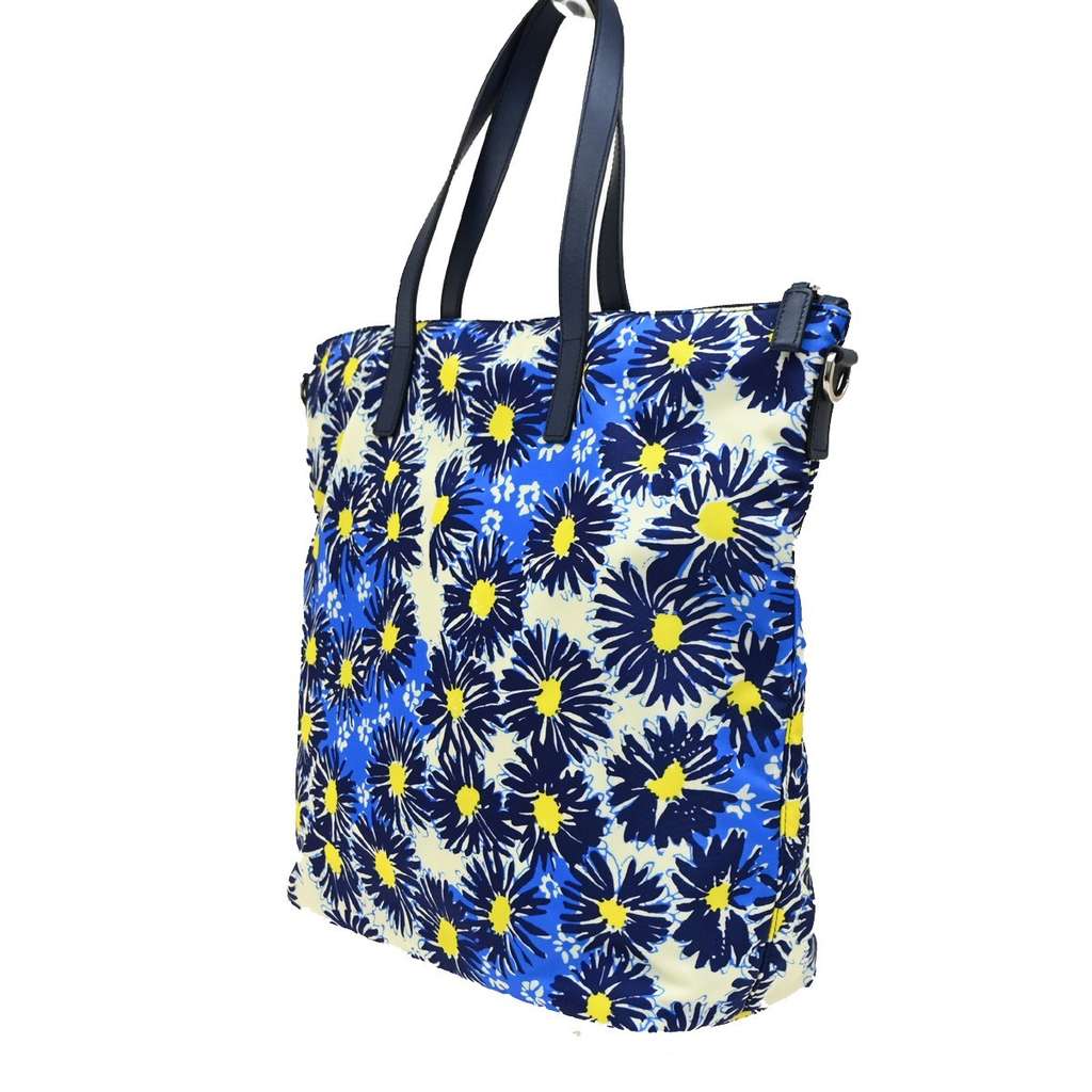 Prada Convertible Zip Tote Blue Good condition - Model View