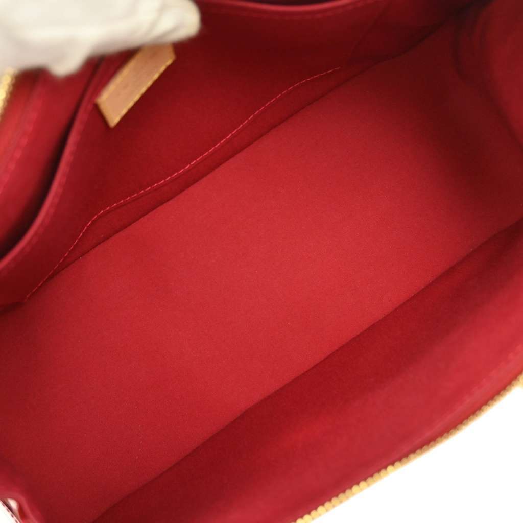Louis Vuitton Rosewood Avenue Handbag Red Good condition - Inside View