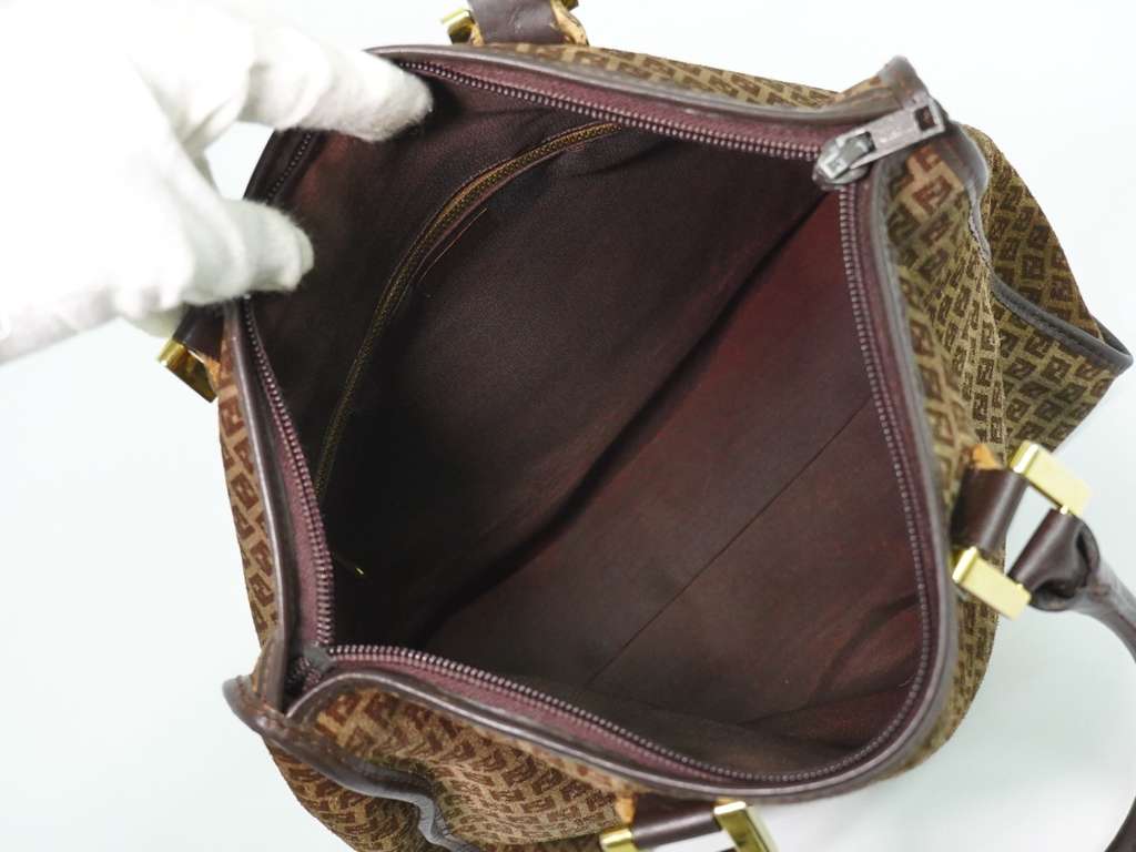 Fendi Vintage Shopping Tote Brown Suede Fair condition - Inside View