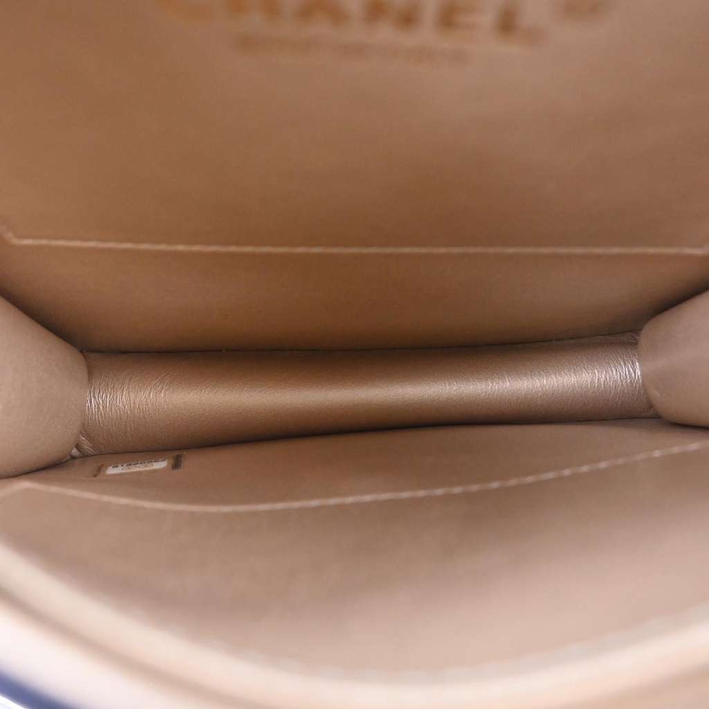 Chanel Chic Pearls Flap Bag Black Leather Good condition - Inside View