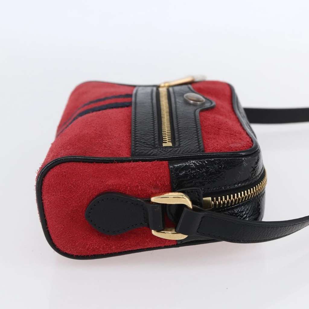 Gucci Ophidia Shoulder Bag Red Suede Good condition - Model View