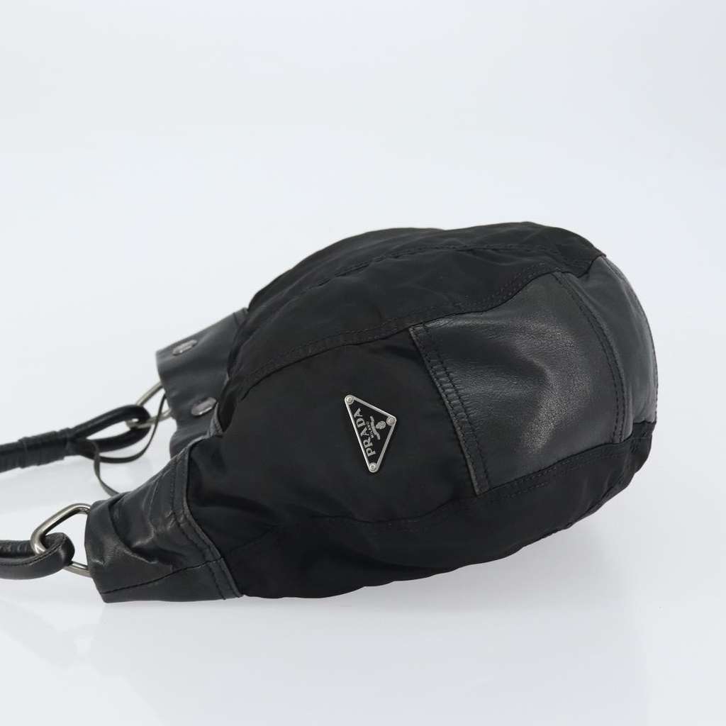 Prada Vintage Shoulder Bag Black Good condition - Model View