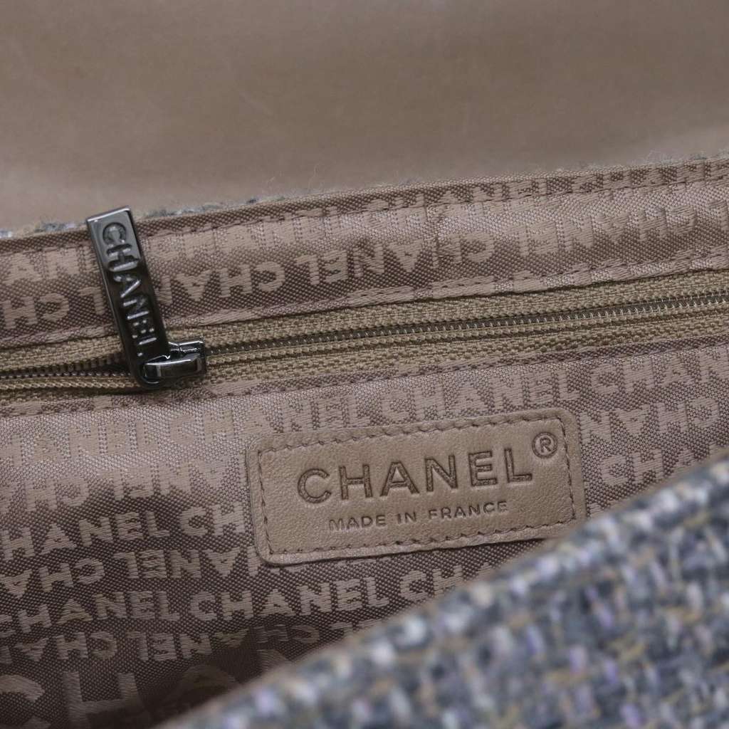 Chanel Classic Flap Clutch with Chain Other Tweed Good condition - Inside View