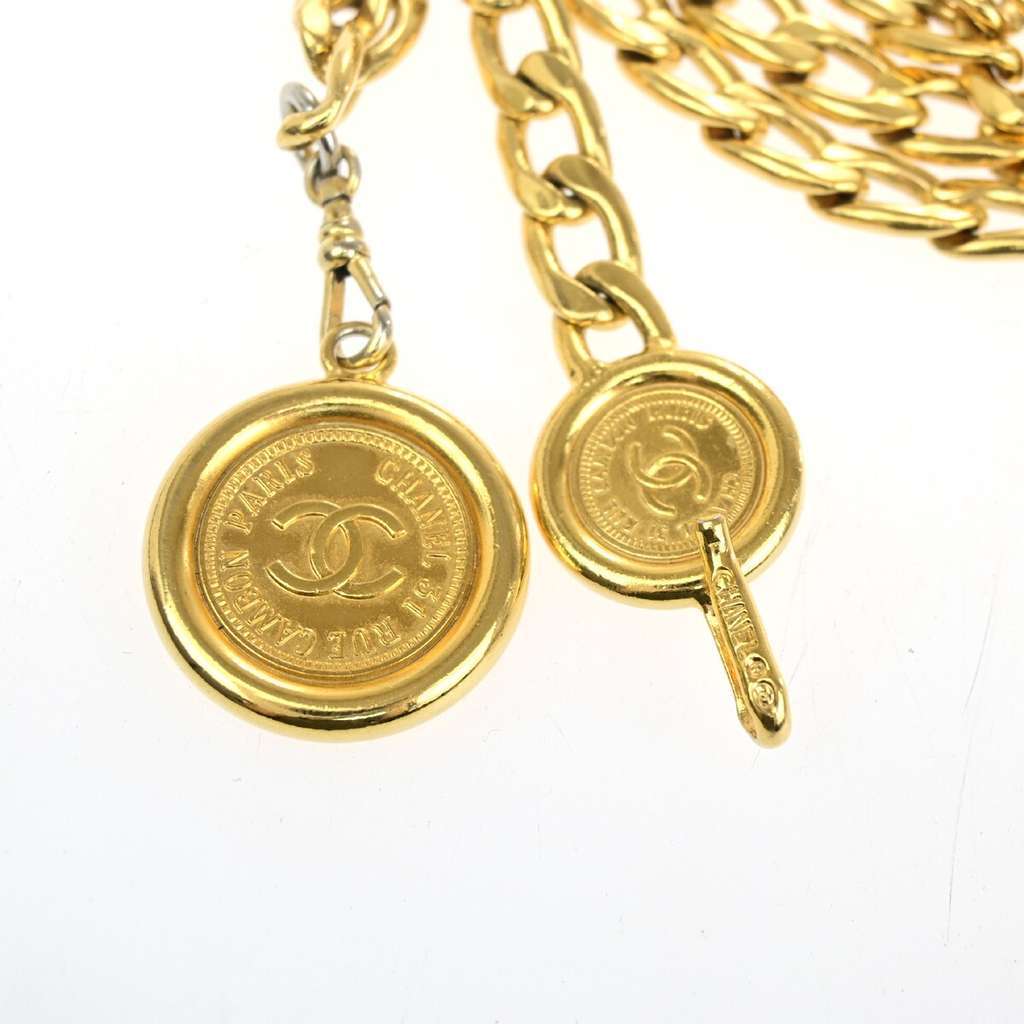 Chanel Vintage Medallion Chain Belt Gold Good condition - Box View
