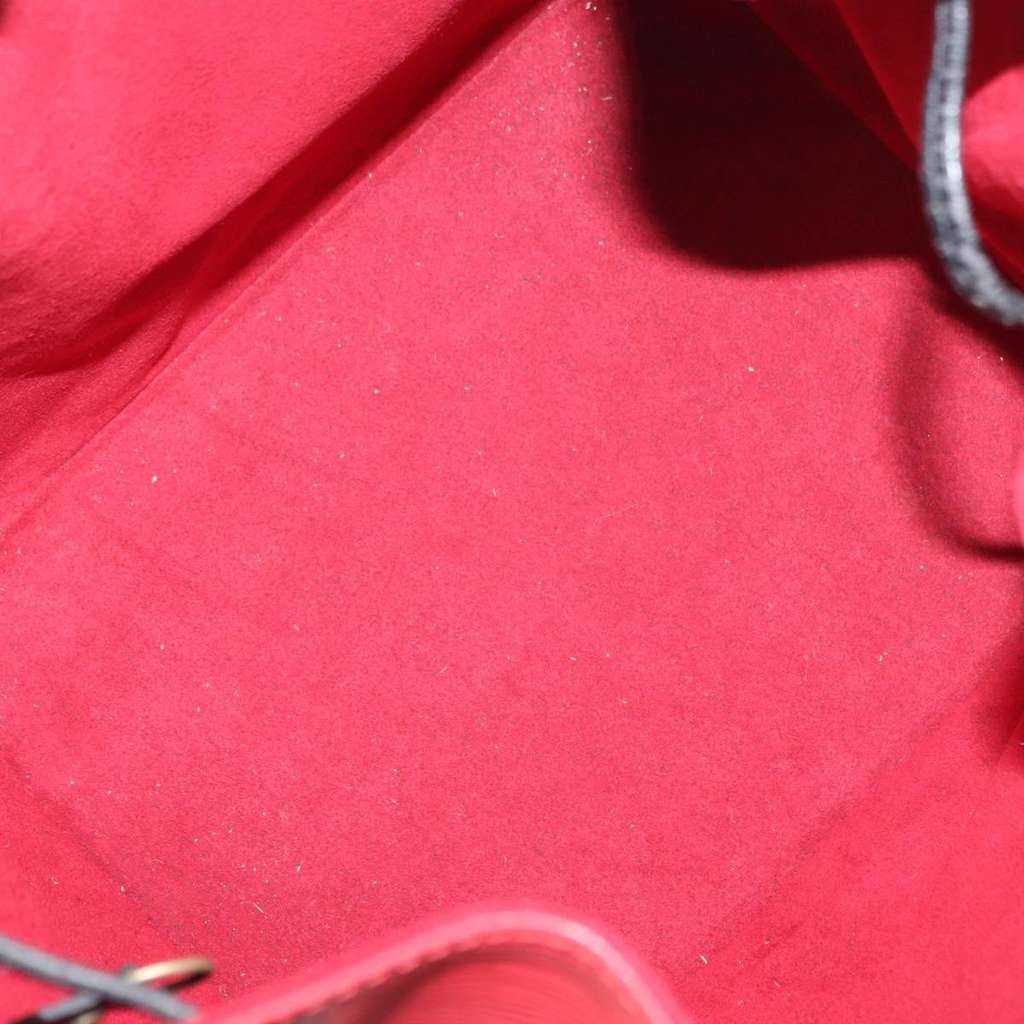 Louis Vuitton Bicolor Petit Noe Handbag Red Leather Good condition - Box View