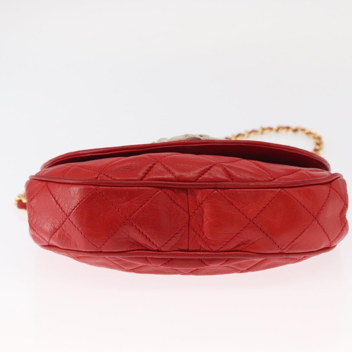 Chanel Camellia Rounded Clutch Red Leather Good condition - Box View