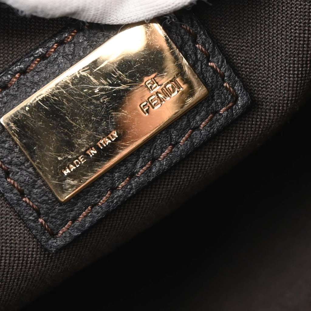 Fendi Vintage F Charm Messenger Bag Black Canvas Good condition - Model View