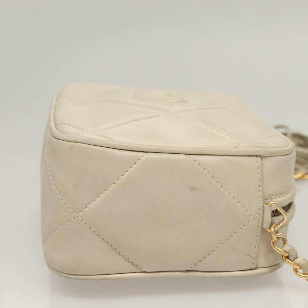 Chanel Vintage Diamond CC Camera Bag Beige Leather Good condition - Inside View