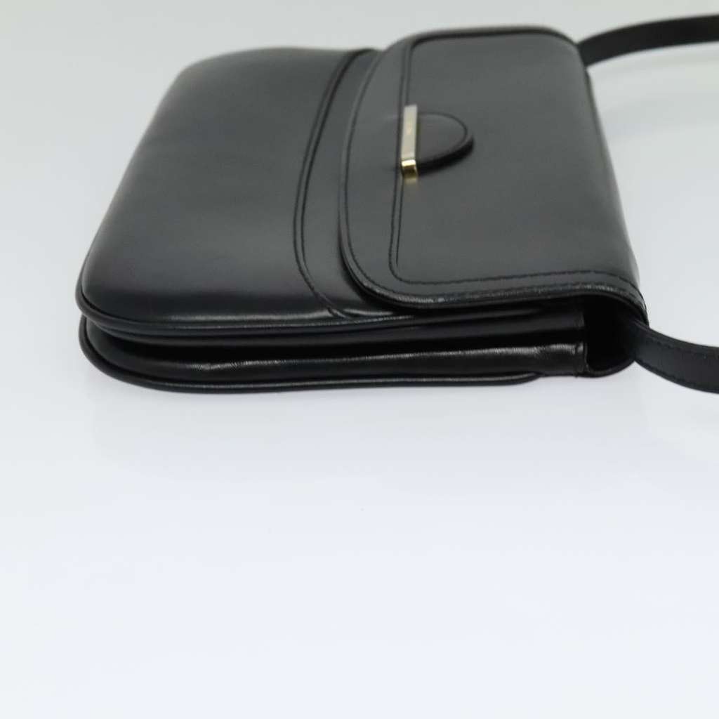 Bally Vintage Shoulder Bag Black Leather Good condition - Model View