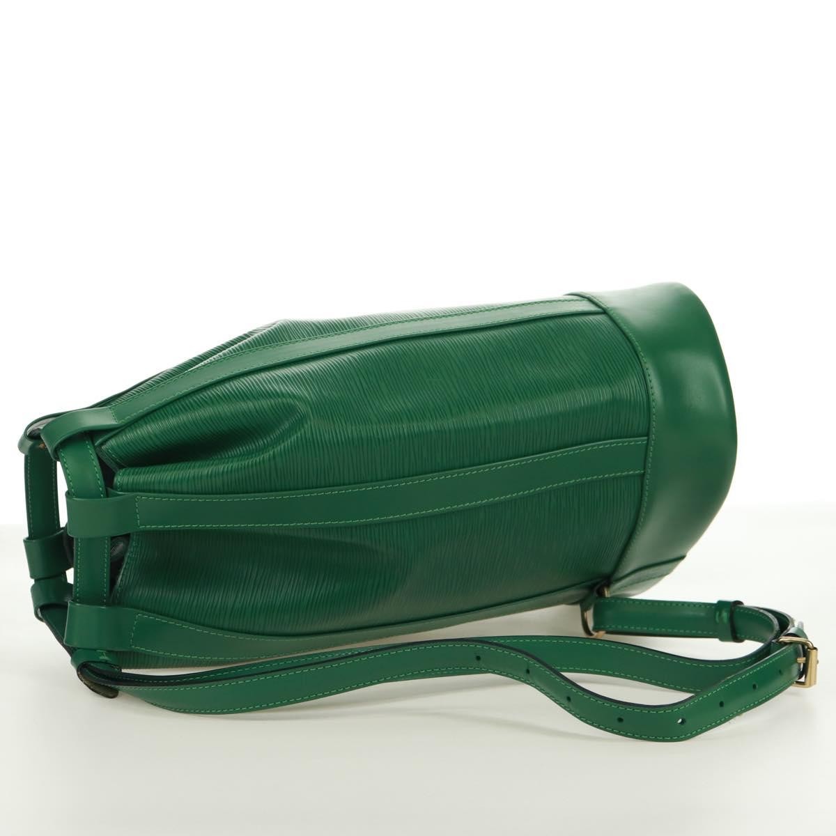 Louis Vuitton Randonnee Backpack Green Leather Good condition - Model View