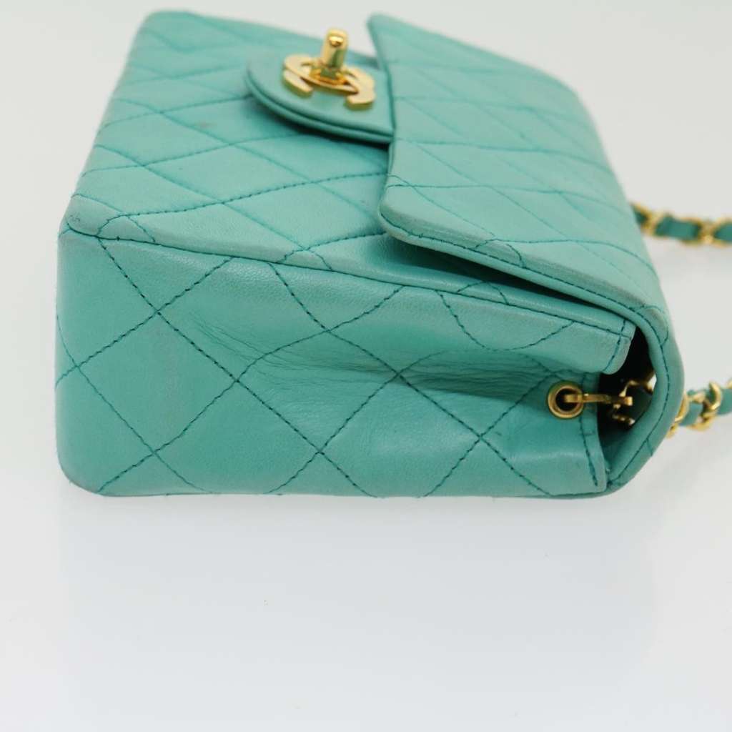 Chanel Square Classic Single Flap Bag Blue Leather Good condition - Box View