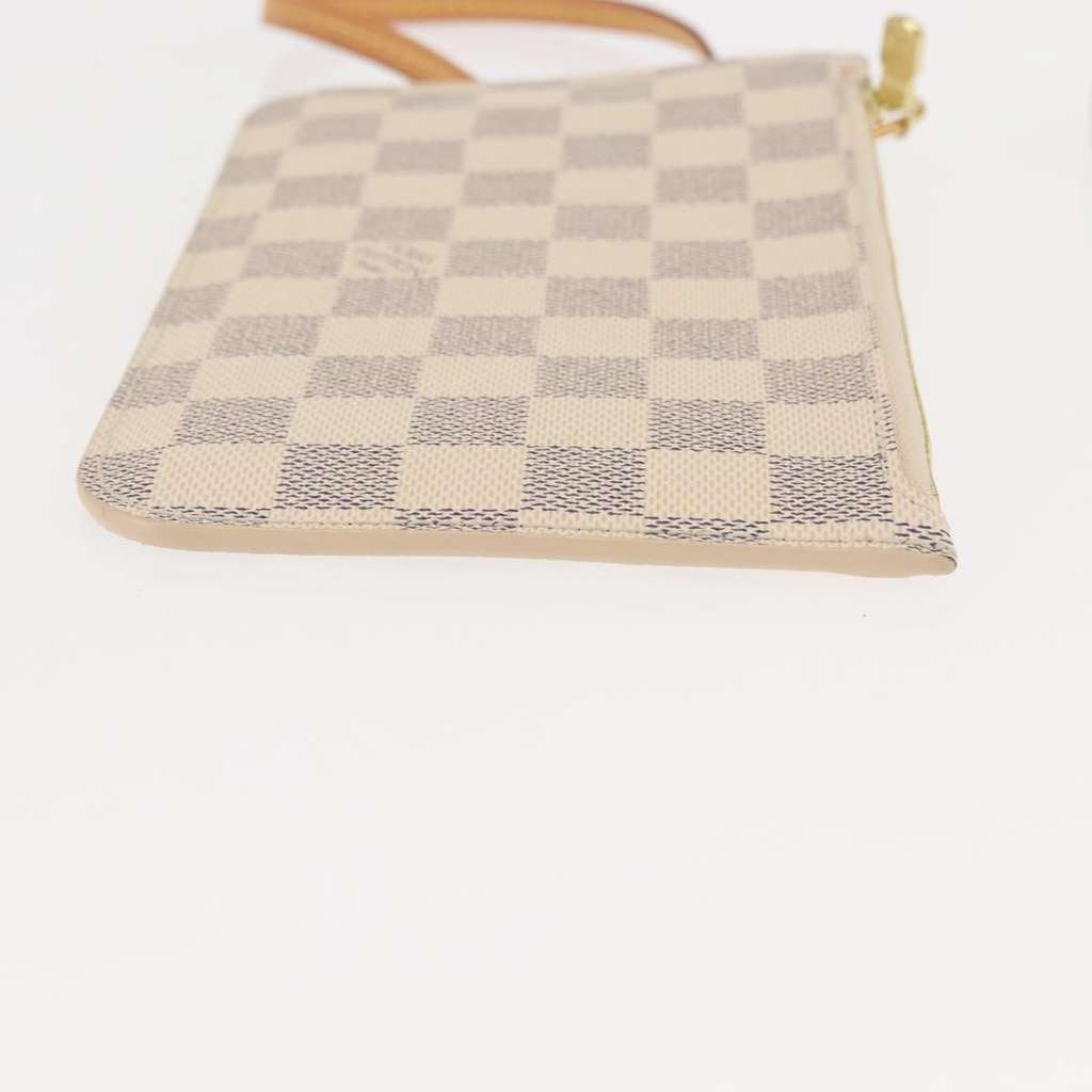 Louis Vuitton Neverfull Pochette White Canvas Good condition - Inside View