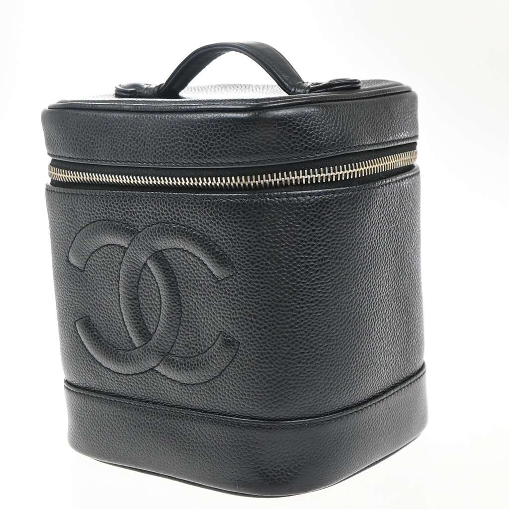 Chanel Vintage Timeless Cosmetic Case Black Leather Good condition - Inside View