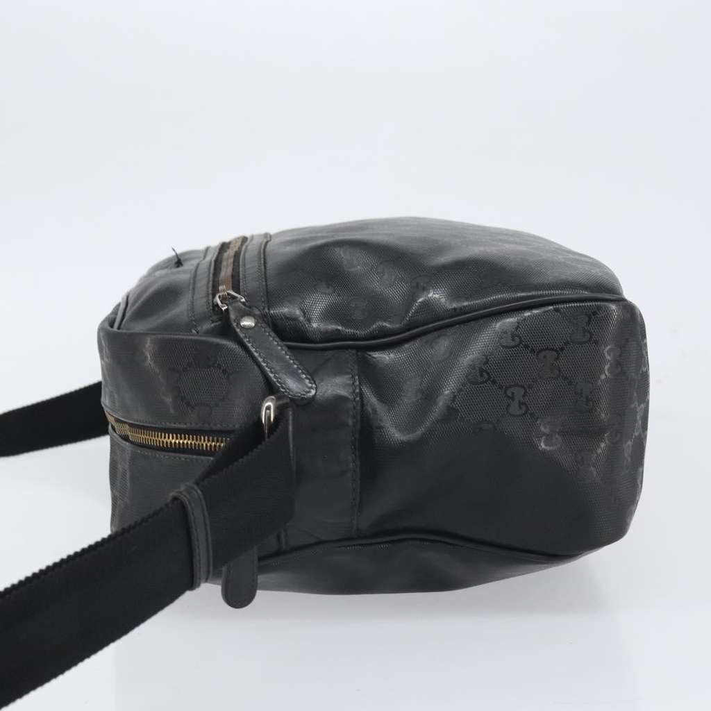Gucci Zip Messenger Bag Black Canvas Fair condition - Model View