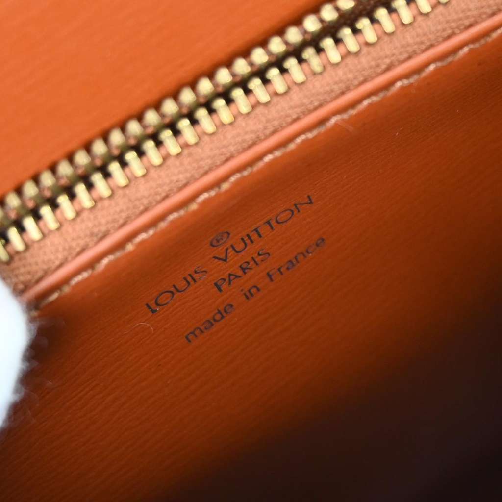 Louis Vuitton Malesherbes Handbag Brown Leather Good condition - Model View