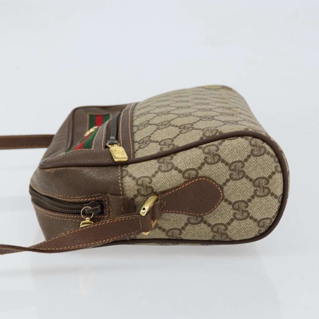 Gucci Vintage Ophidia Shoulder Bag Beige Good condition - Model View