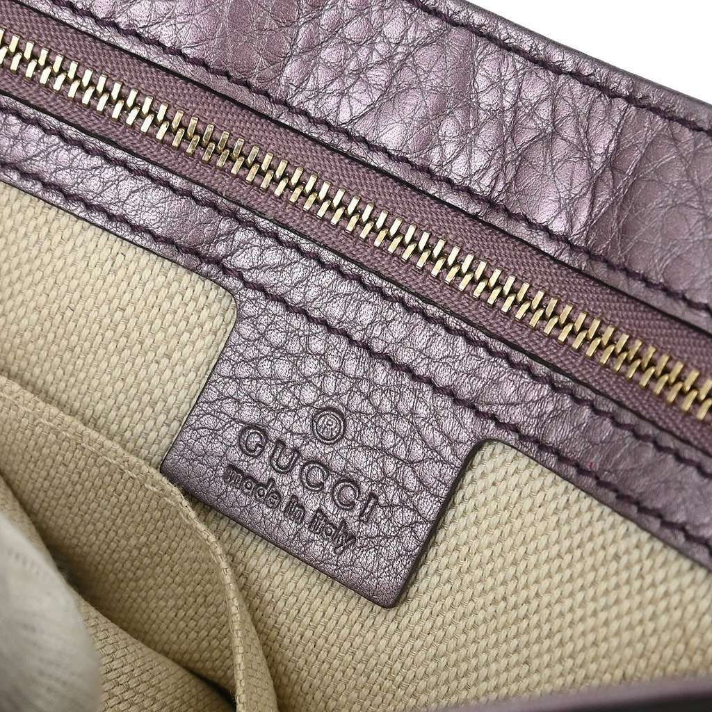 Gucci Soho Chain Crossbody Bag Purple Leather Good condition - Model View