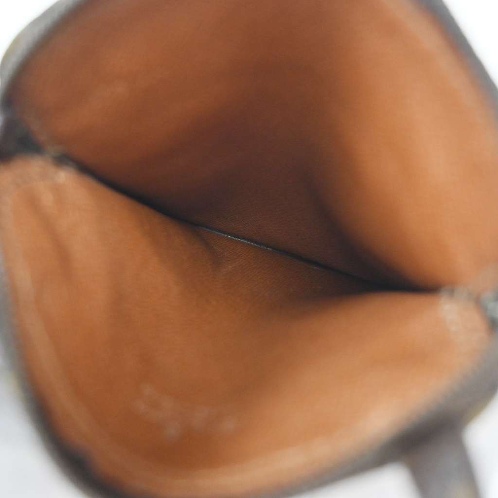 Louis Vuitton Pochette Secret Brown Canvas Good condition - Model View