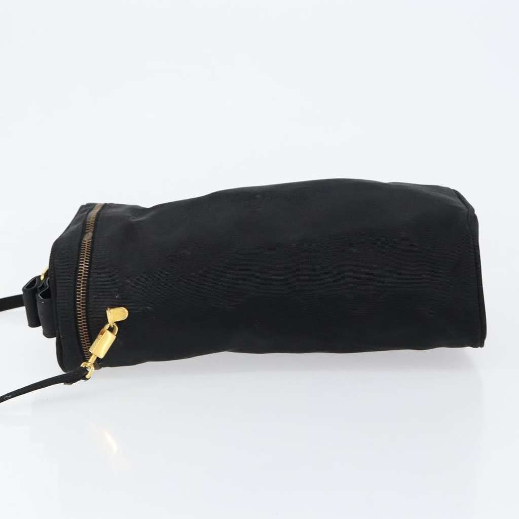 Salvatore Ferragamo Vala Shoulder Bag Black Good condition - Model View