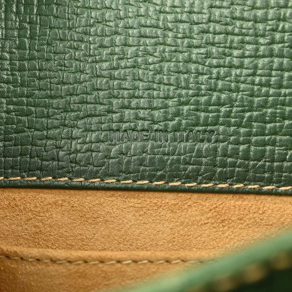 Loewe Vintage Shoulder Bag Green Leather Good condition - Model View