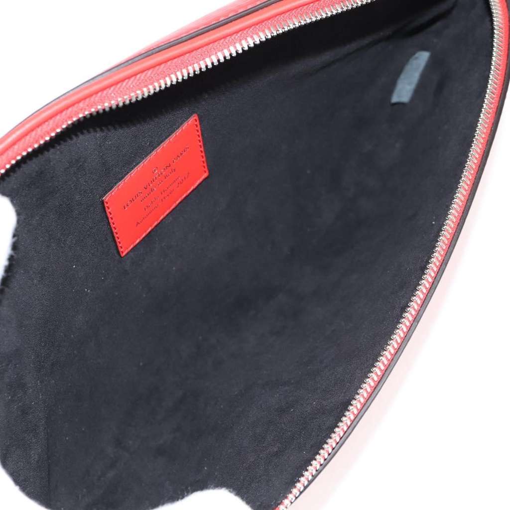 Louis Vuitton Louis Vuitton x Supreme Waist Bag Red Leather Very good condition - Box View