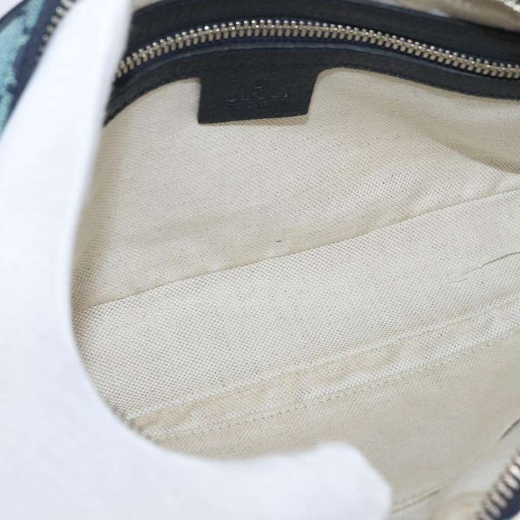 Gucci GG Supreme Belt Bag Silver Canvas Good condition - Box View