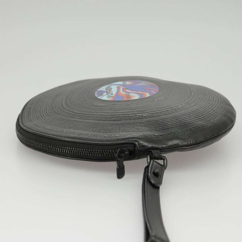 Louis Vuitton Disk pouch Black Leather Good condition - Inside View