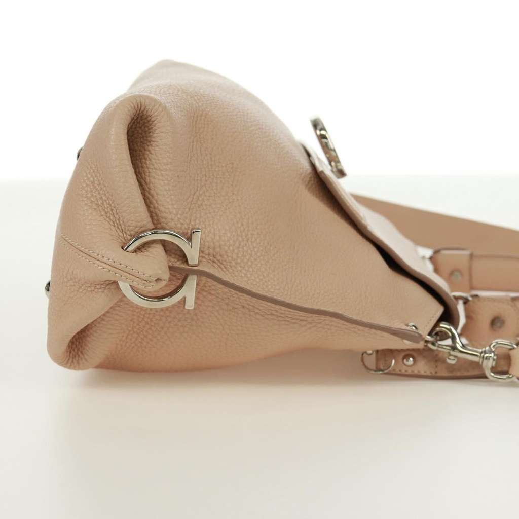 Salvatore Ferragamo Sofia Satchel Beige Leather Good condition - Model View