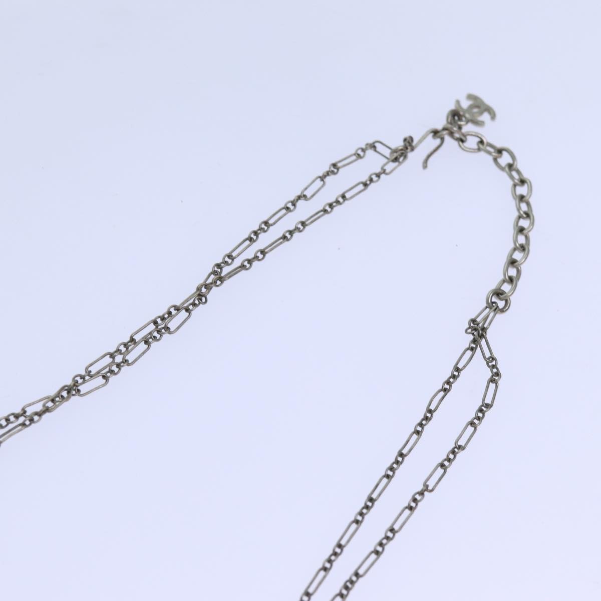 Chanel Camellia CC Long Necklace Silver Metal Good condition - Box View