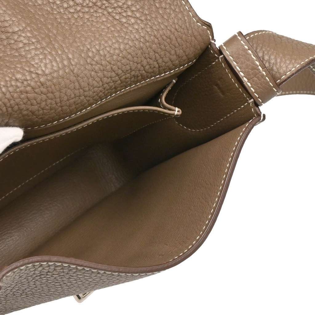 Hermès Steve Pochette Other Leather Good condition - Model View