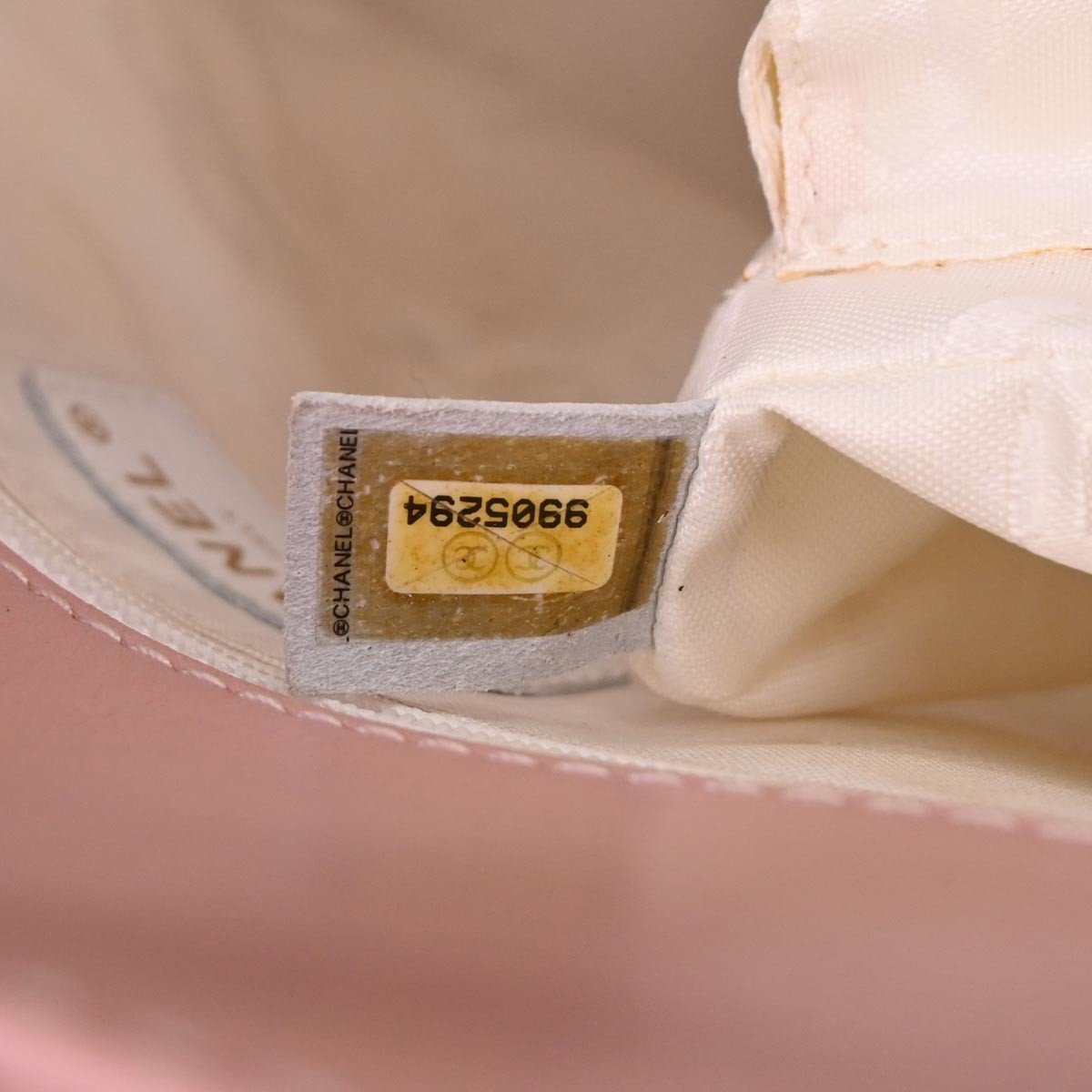 Chanel Vintage Tote Pink Leather Good condition - Box View