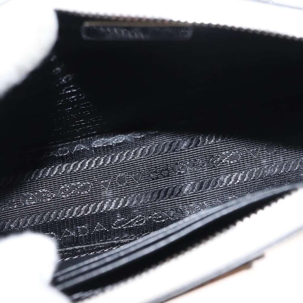 Prada Chain Crossbody Bag Vernice White Leather Good condition - Box View