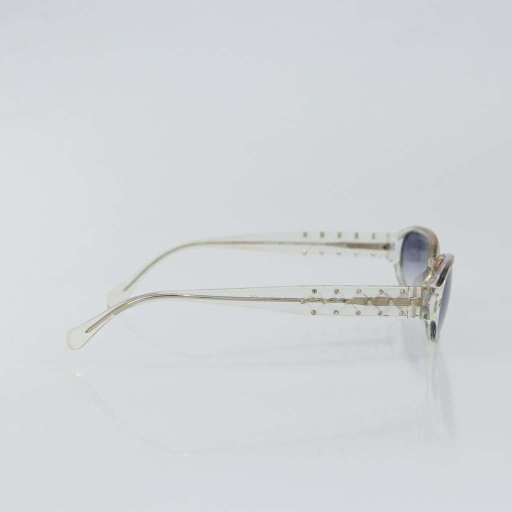 Chanel Logo CC Sunglasses Other Plastic Good condition - Model View