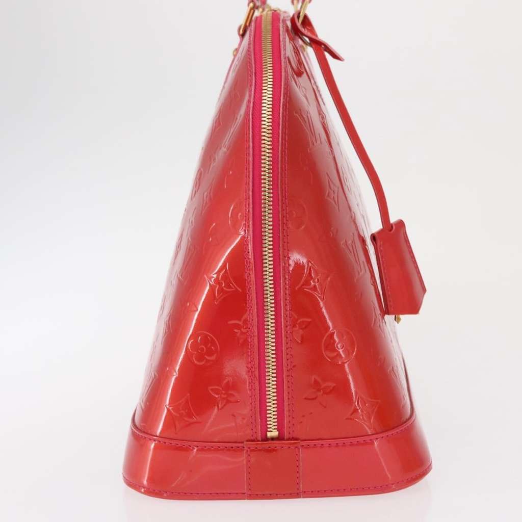 Louis Vuitton Alma Handbag Red Good condition - Model View